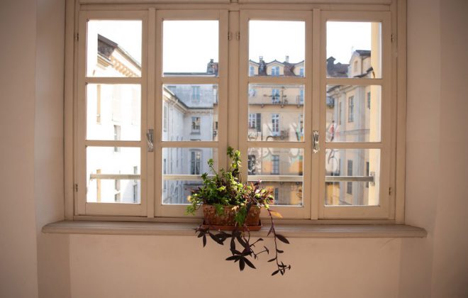 casa-in-centro-finestra-1024x689